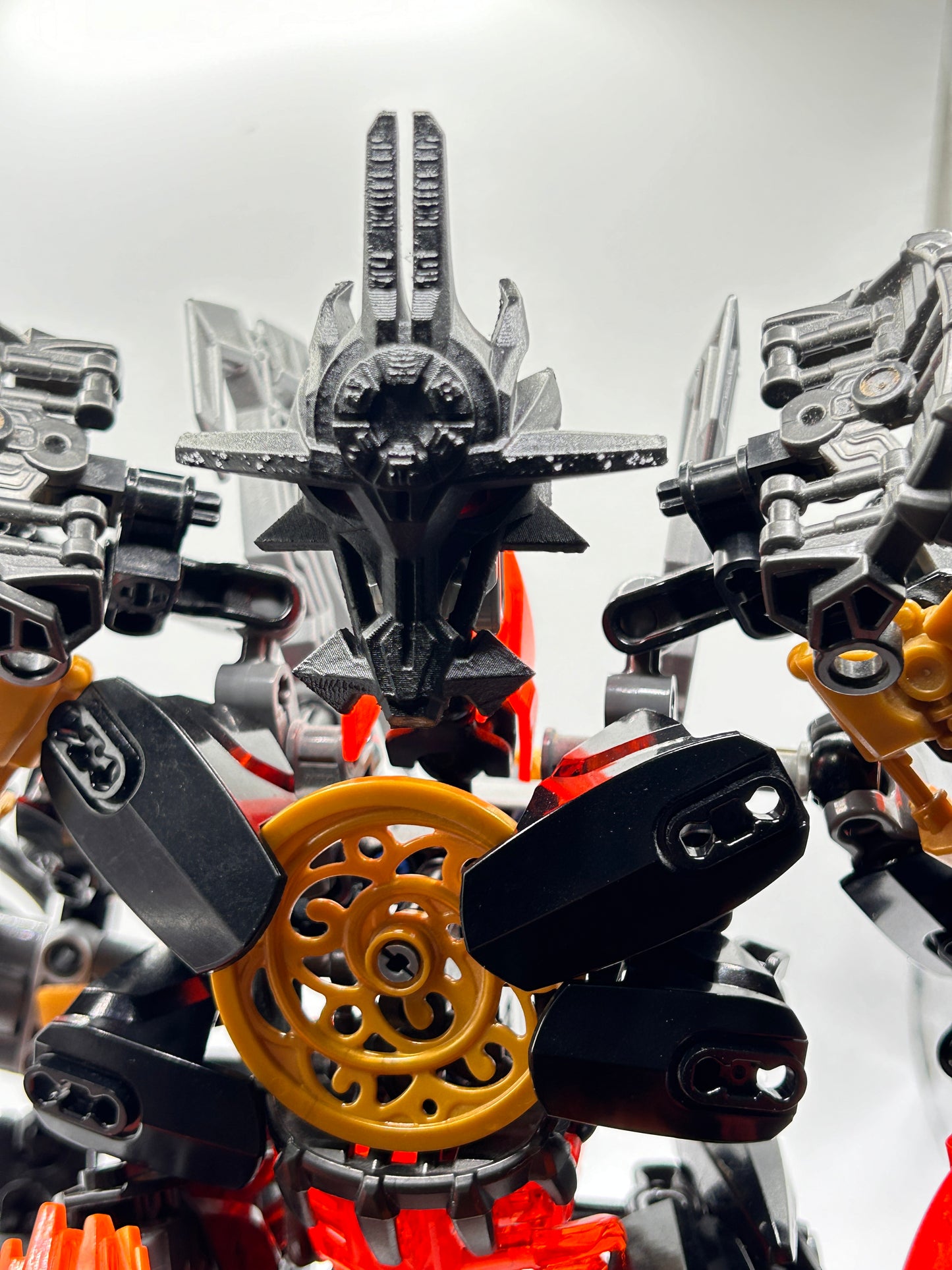 G2 Makuta Mask of Ultimate Power with Ruins